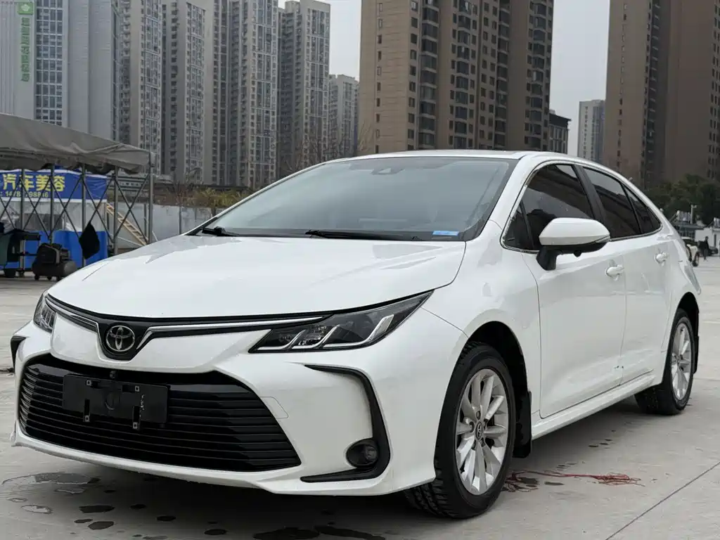 TOYOTA COROLLA