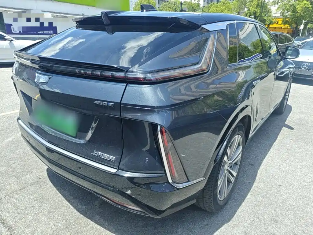 Cadillac Lyriq — миниатюра 7