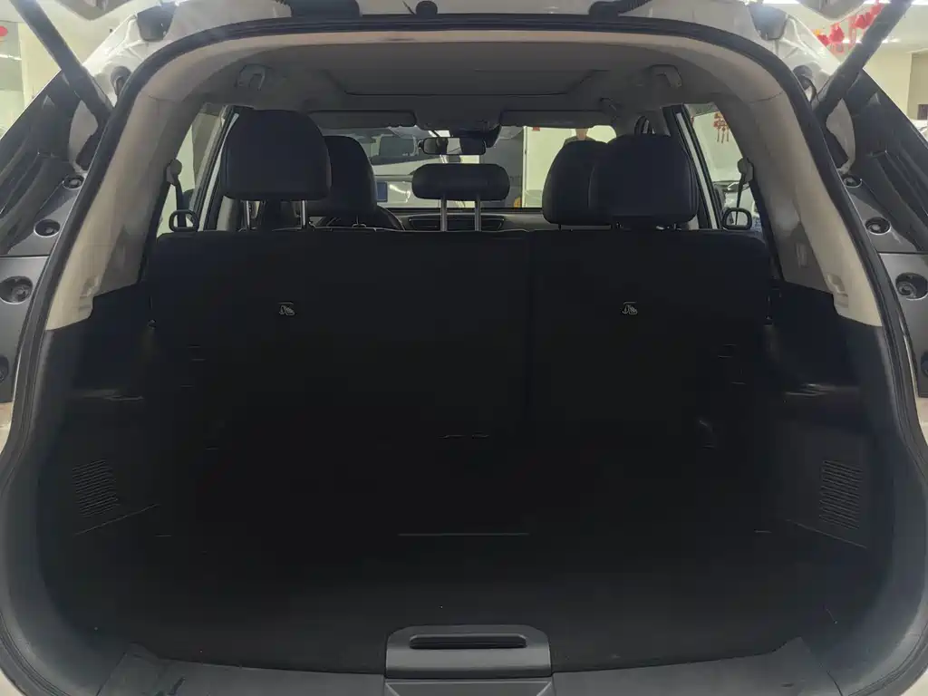 Nissan X-Trail — миниатюра 12