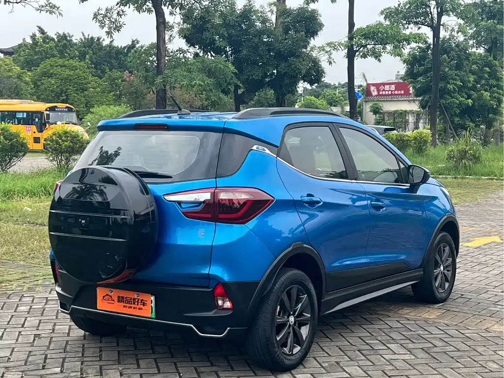 BYD Yuan EV — миниатюра 17