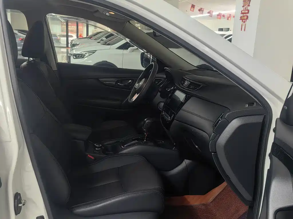 Nissan X-Trail — миниатюра 10