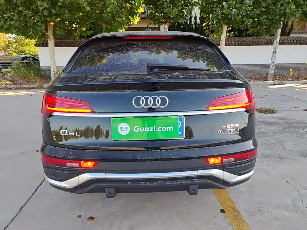 Audi Q5L Sportback — миниатюра 6