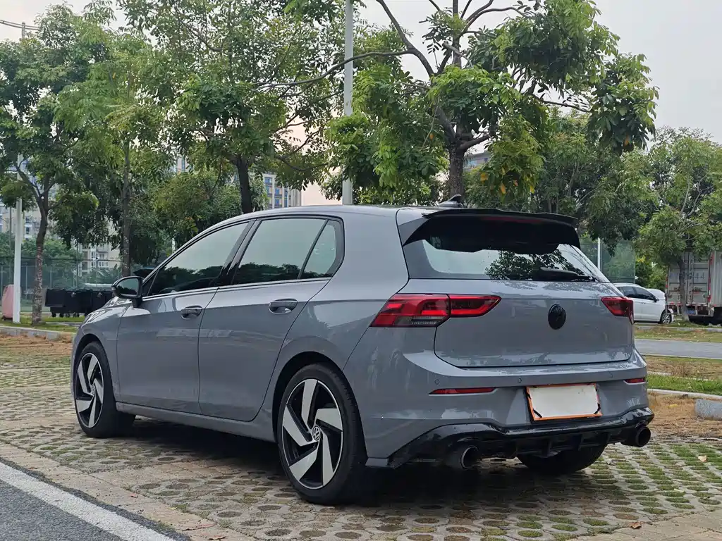 Volkswagen Golf — миниатюра 6