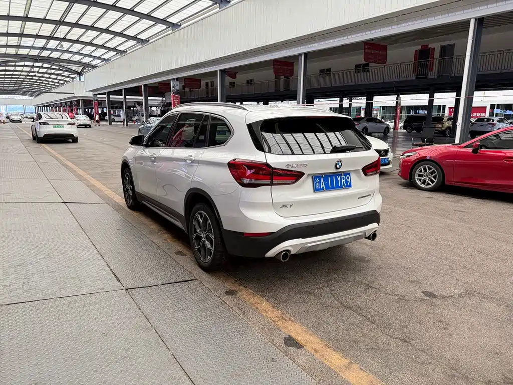 BMW X1 — миниатюра 4