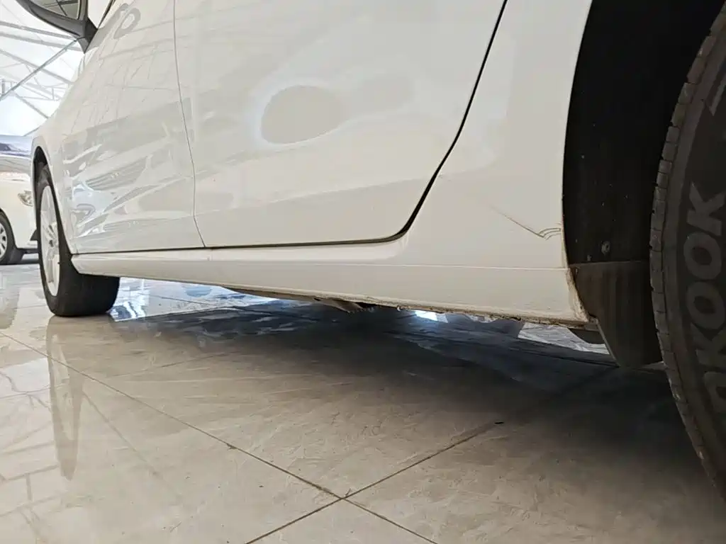 Volkswagen Golf — миниатюра 22