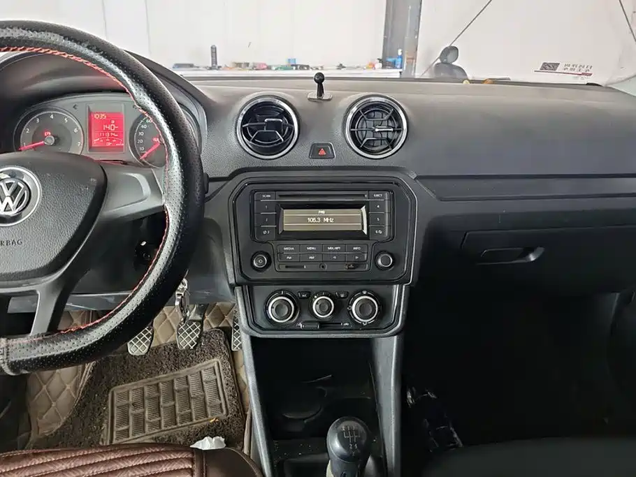 Volkswagen Jetta — миниатюра 13