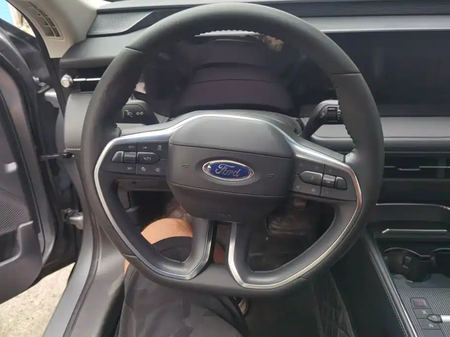 Ford Mondeo — миниатюра 15