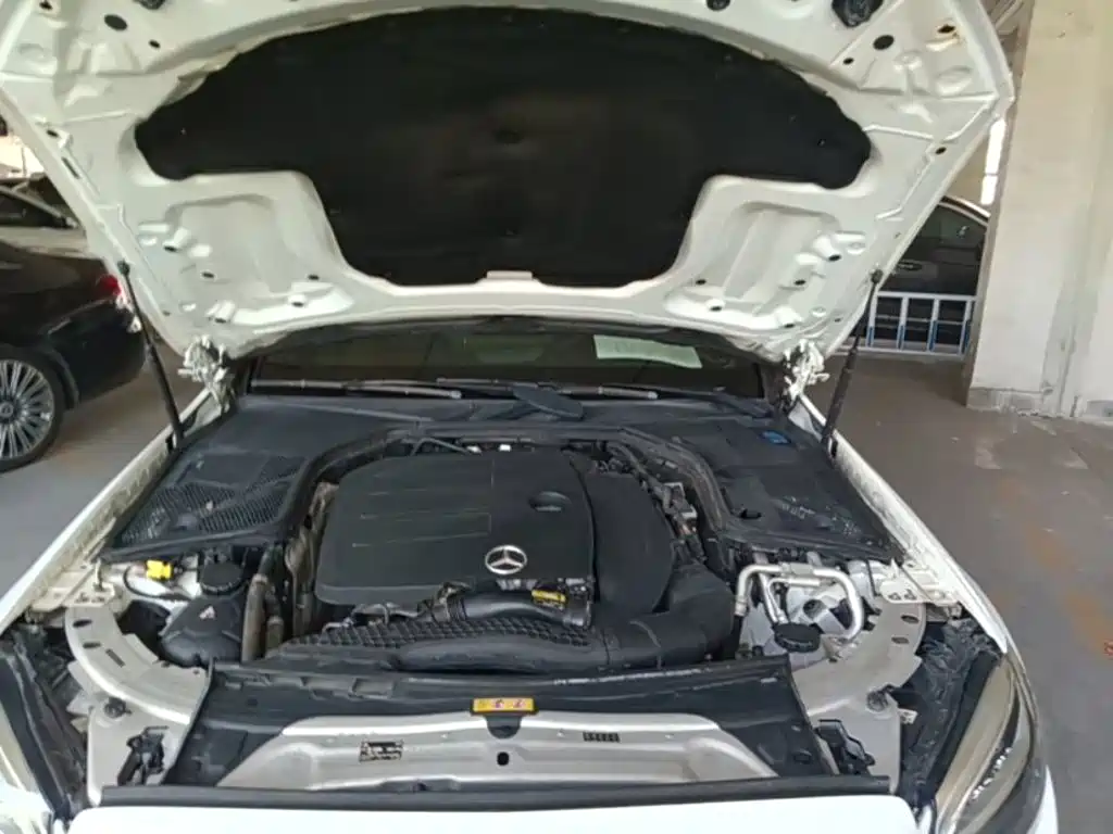 Mercedes-Benz C-Class — миниатюра 20