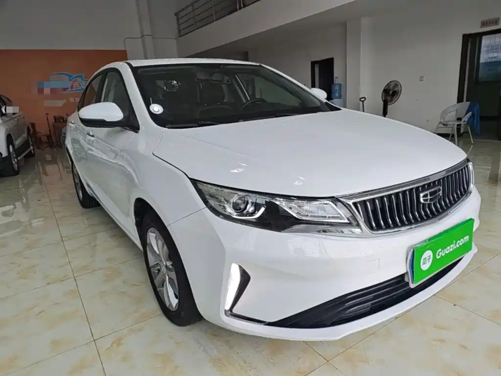 Geely Emgrand GL — миниатюра 4