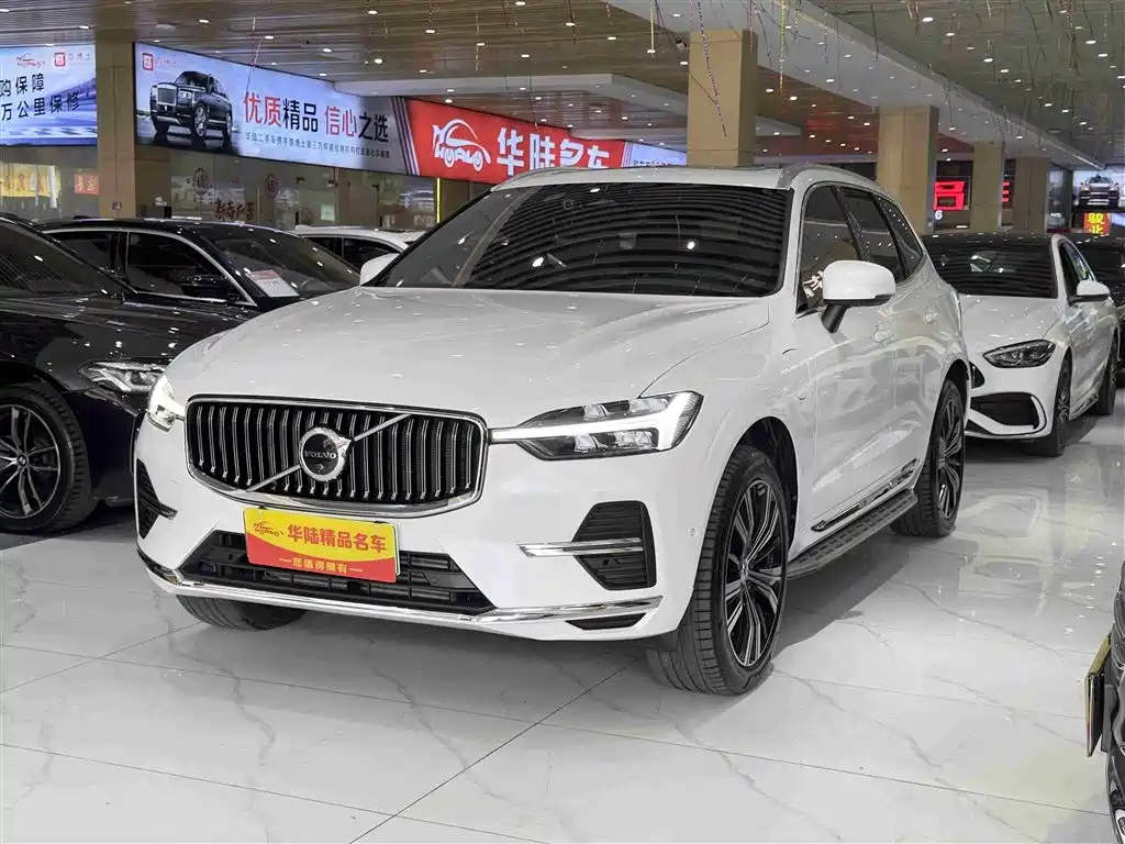 Volvo XC60 PHEV 2023