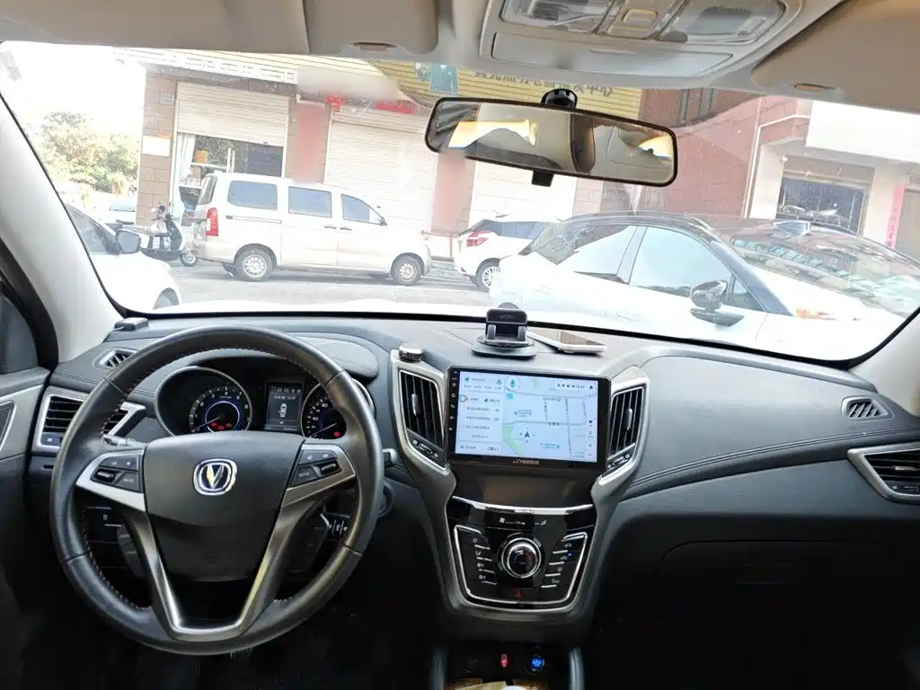 Changan CS35 — миниатюра 5