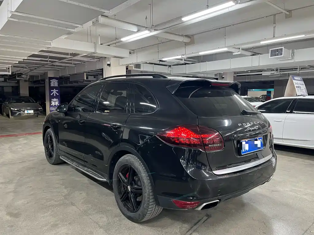 Porsche Cayenne 2011 Cayenne S Hybrid 3.0T
