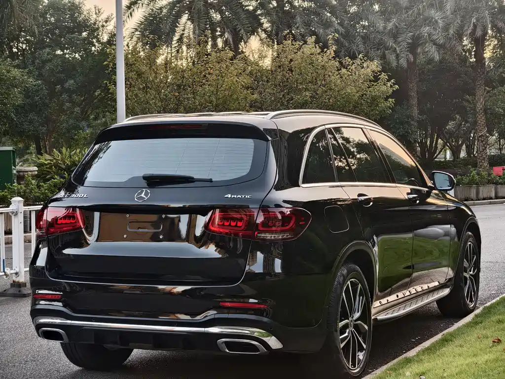 Mercedes-Benz GLC — миниатюра 7