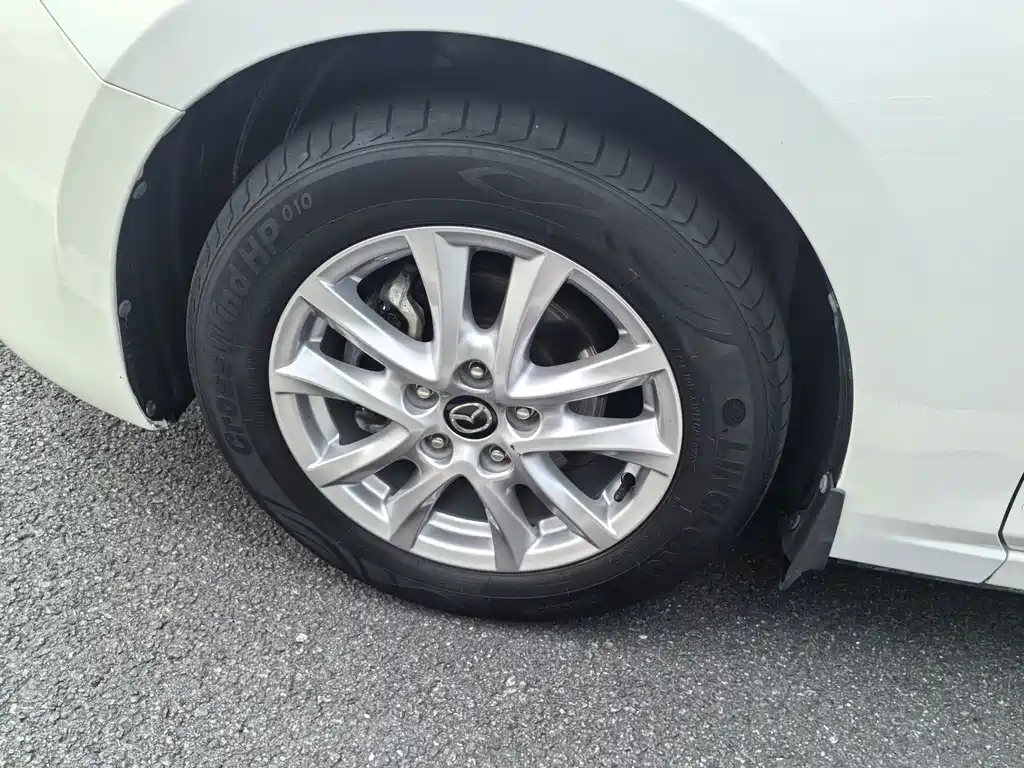 Mazda 3 Axela — миниатюра 8