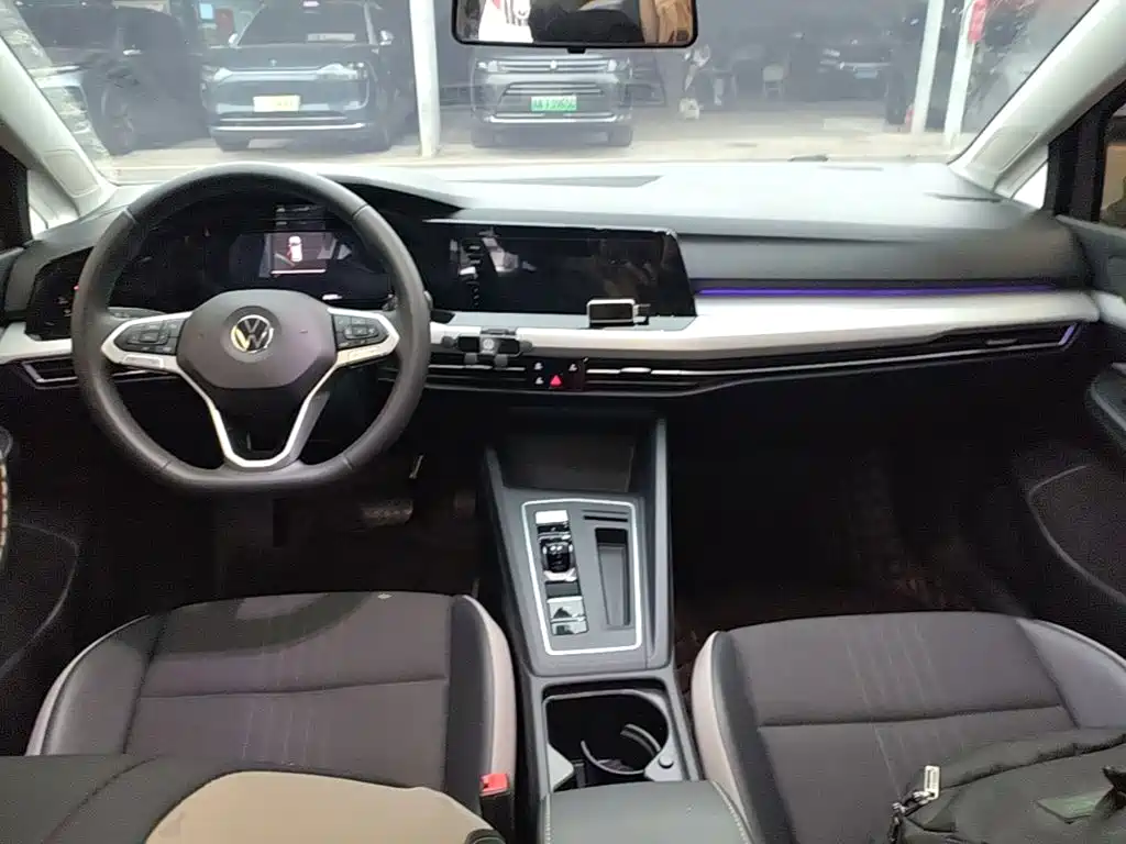Volkswagen Golf — миниатюра 10