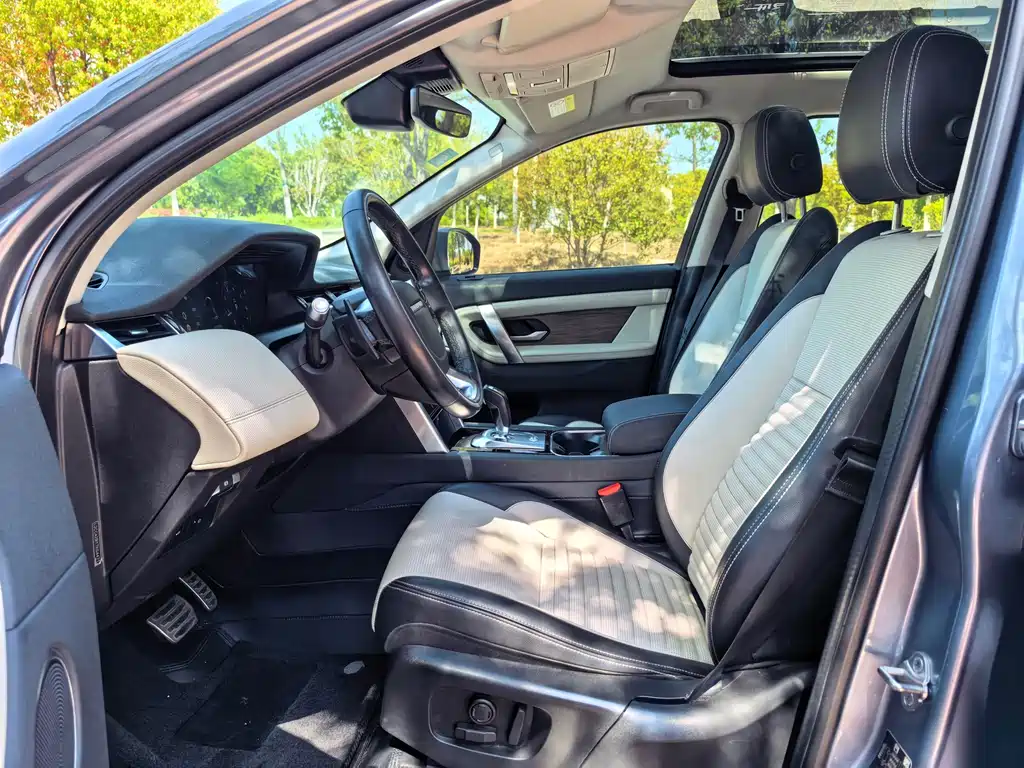 Land Rover Discovery Sport — миниатюра 8