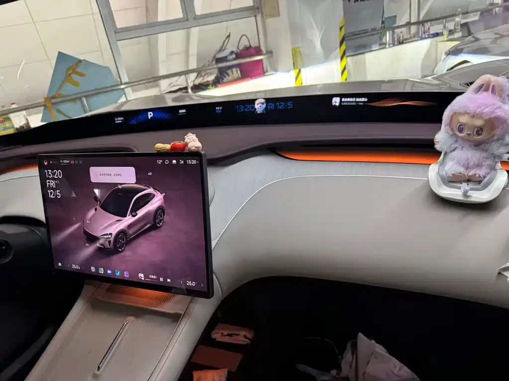 XIAOMI CAR XIAOMI YU7