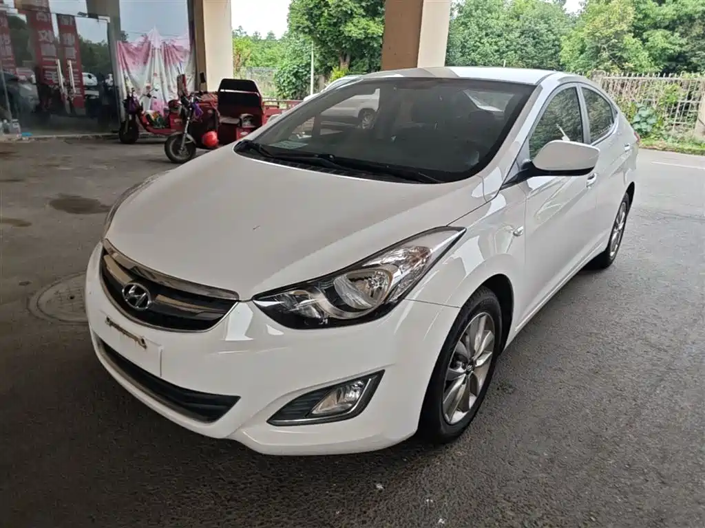Купить Hyundai Elantra Langdong