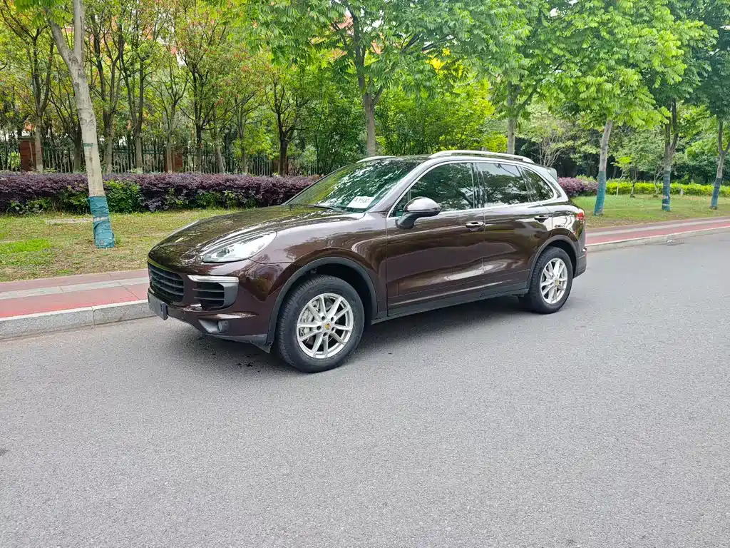 Купить Porsche Cayenne