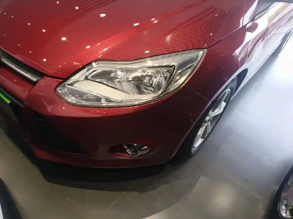 Ford Focus — миниатюра 24