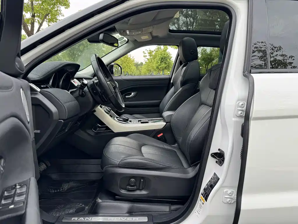 Land Rover Evoque — миниатюра 9