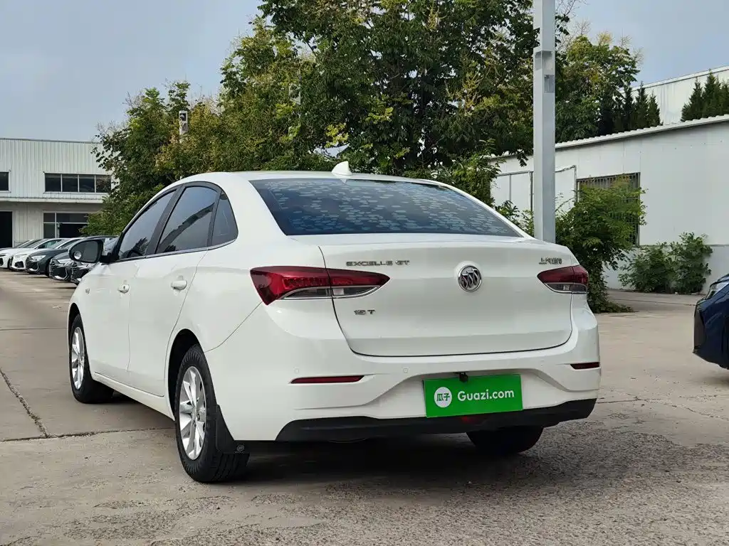 Buick Excelle — миниатюра 5