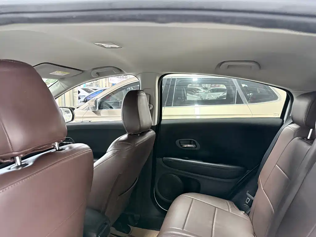 Honda Vezel — миниатюра 12