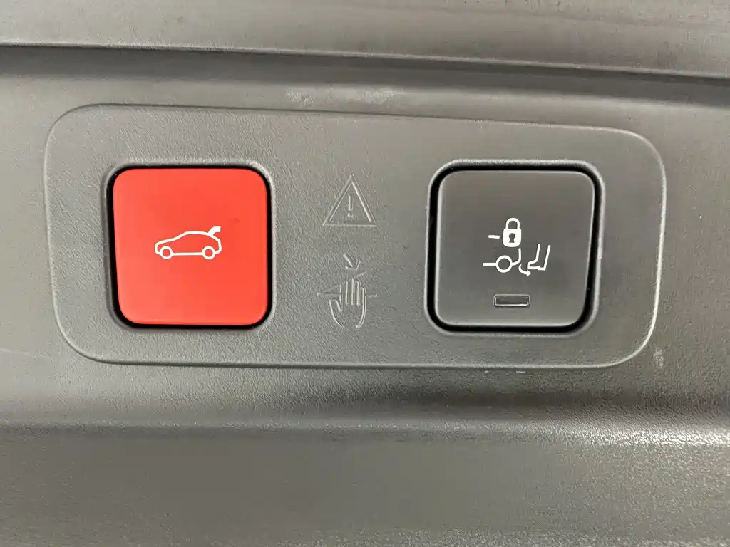 Peugeot 5008 - фото 17