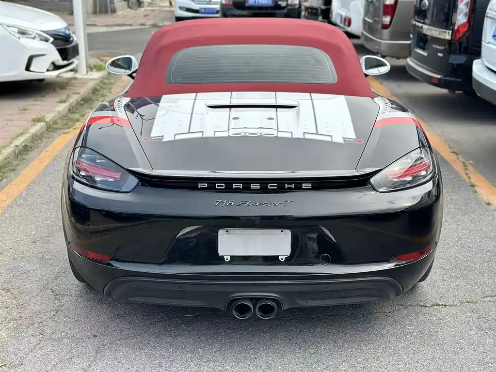 Porsche 718 2022 Boxster T 2.0T