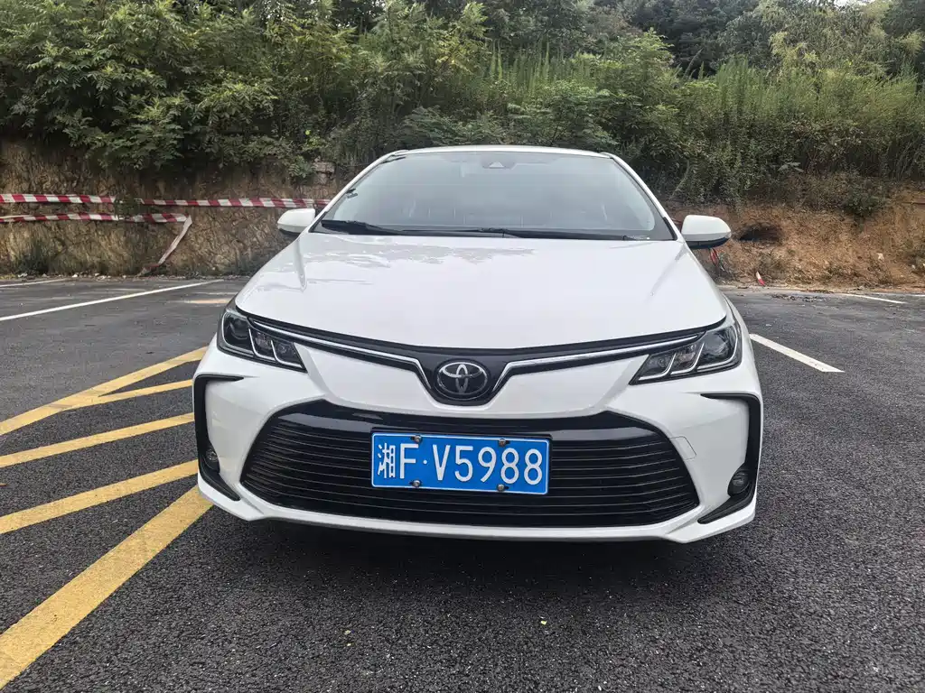 Toyota Corolla — миниатюра 2