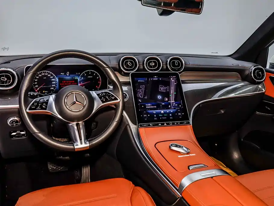 Mercedes-Benz GLC — миниатюра 21