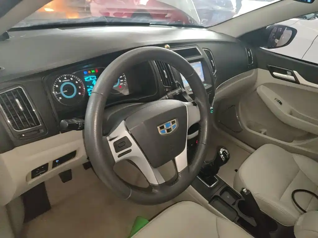 Geely Vision — миниатюра 11
