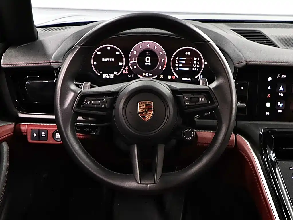 Porsche Panamera — миниатюра 9