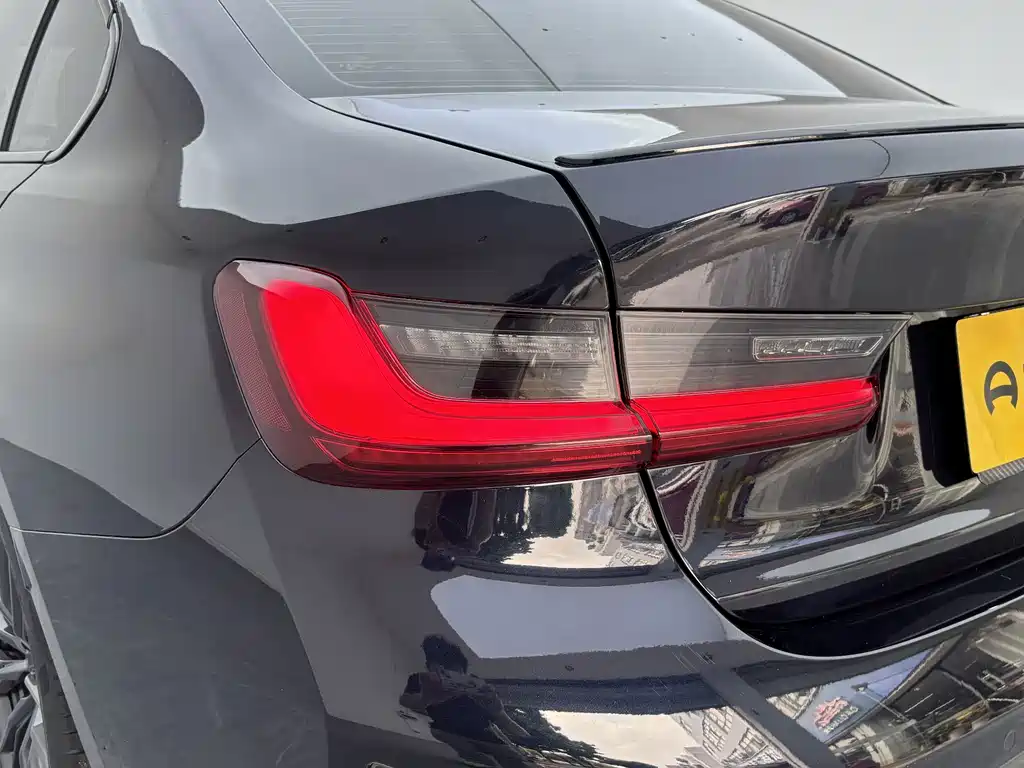 BMW 3 Series — миниатюра 15