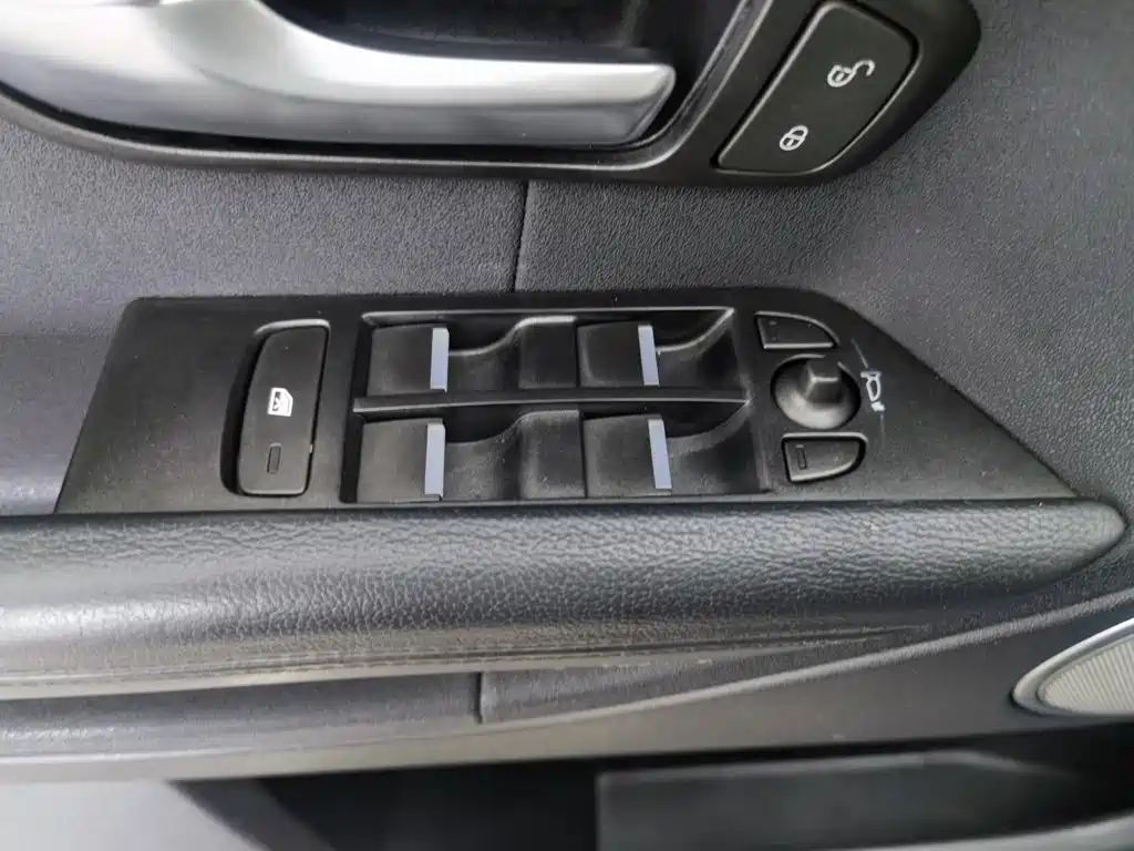 Land Rover Range Rover Evoque 2015 2.0T