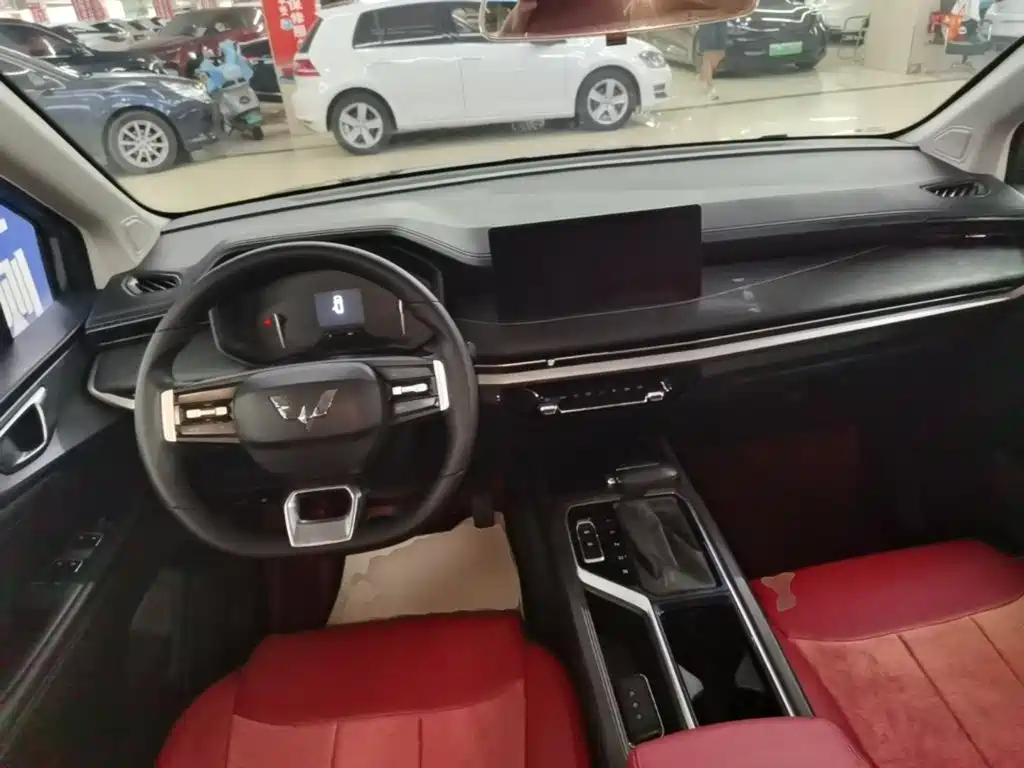 Wuling Jiachen — миниатюра 10