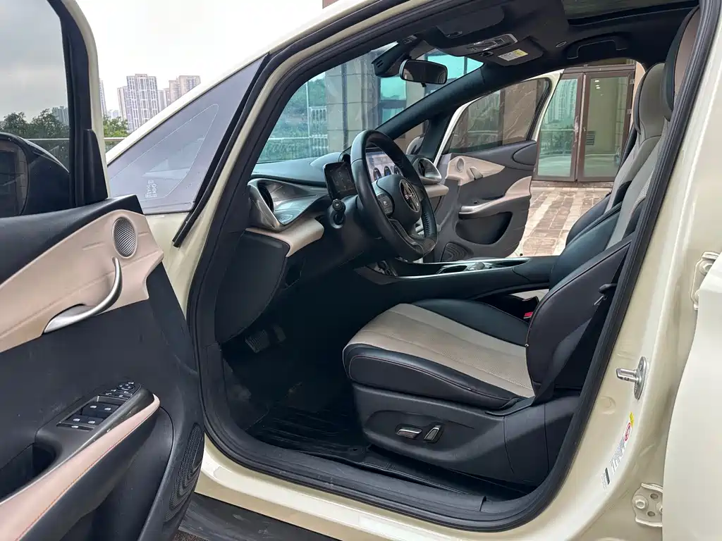 BYD Dolphin — миниатюра 9