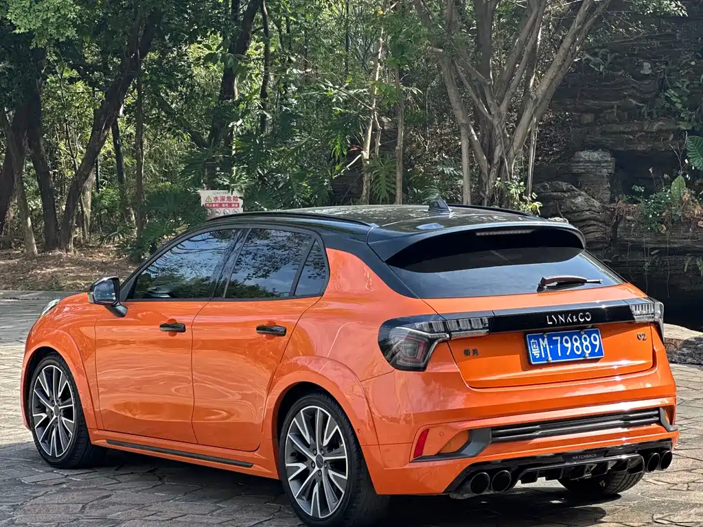 LYNK & CO. 02 HATCHBACK