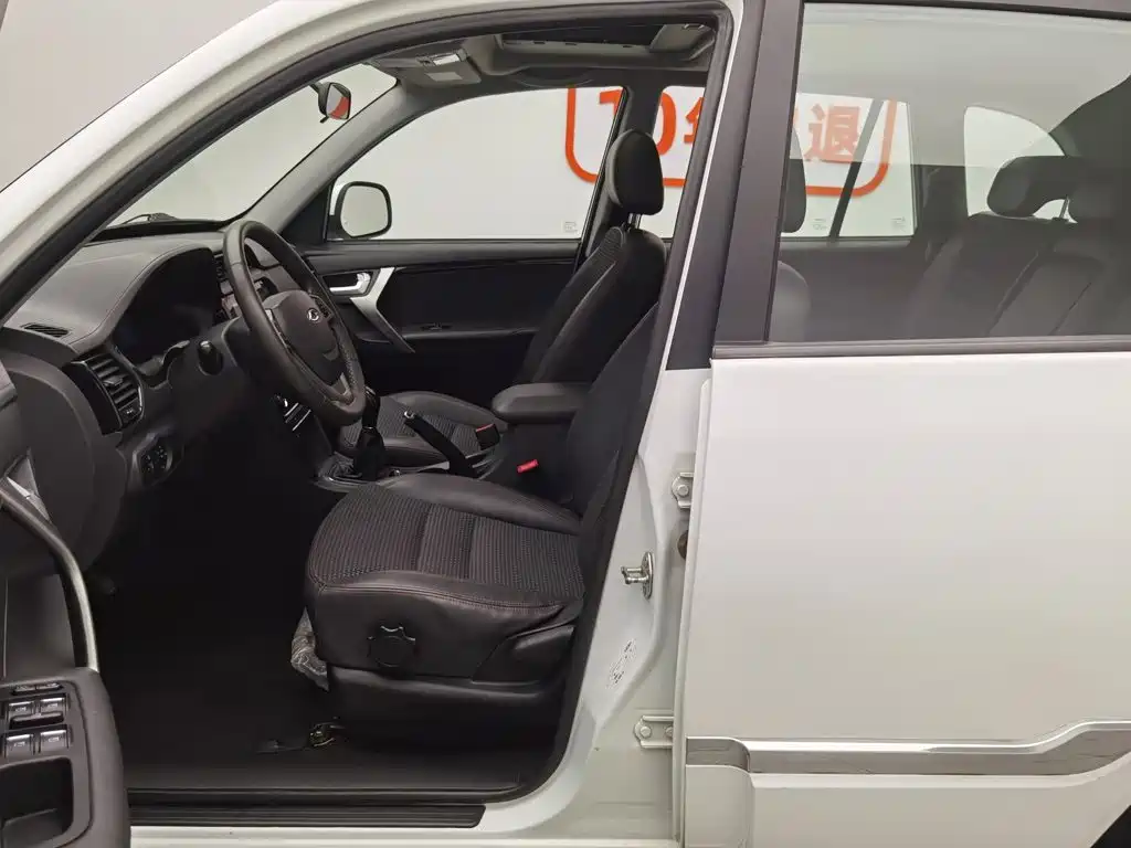 Chery Tiggo 3 3 2016 1.6L MT