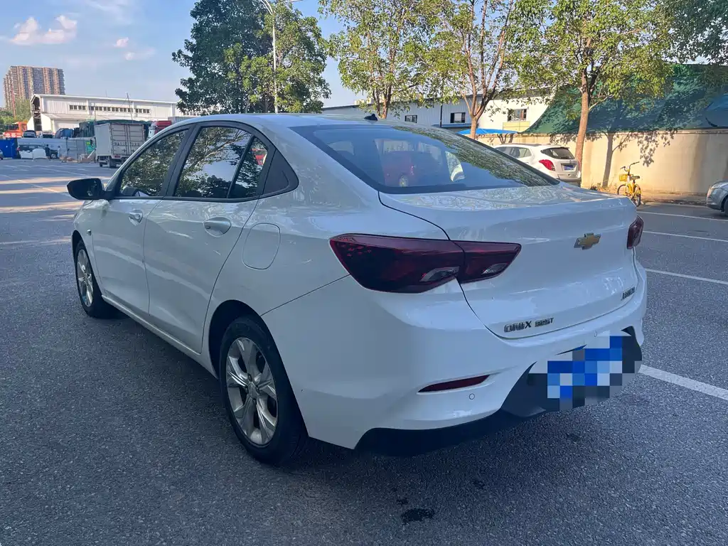 Chevrolet Cavalier — миниатюра 6