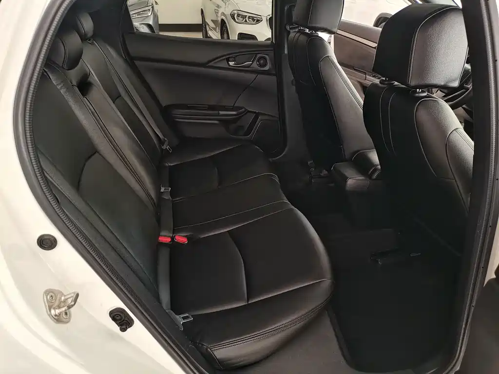 Honda Civic — миниатюра 12
