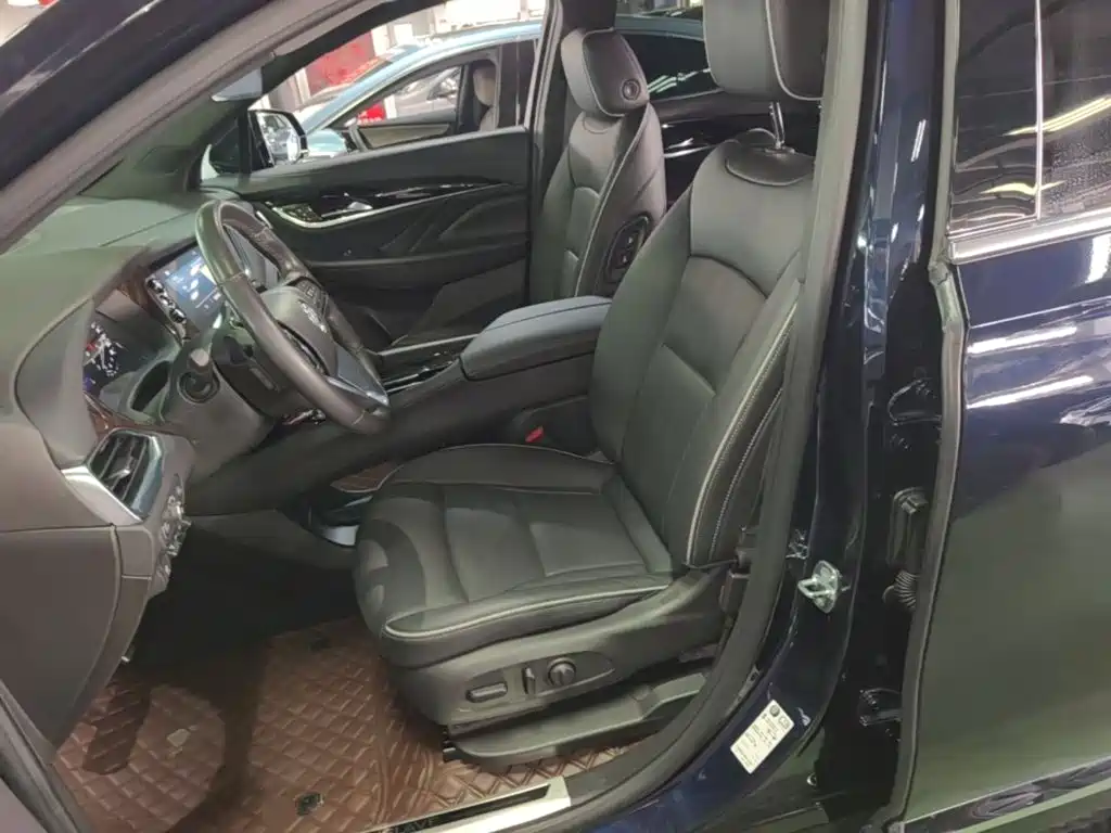 Buick Enclave — миниатюра 15