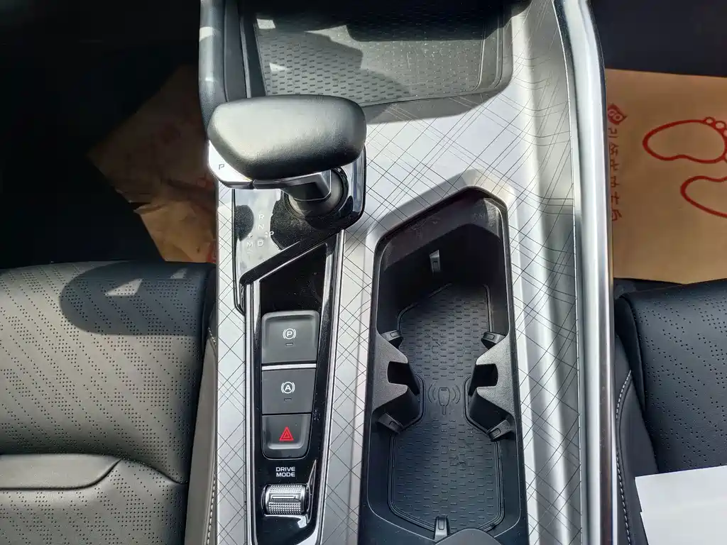 Geely Xingrui — миниатюра 11