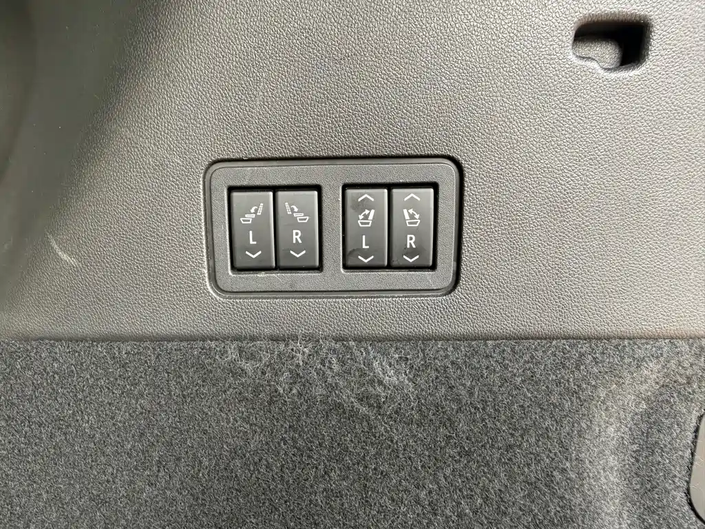 Cadillac XT6 — миниатюра 24