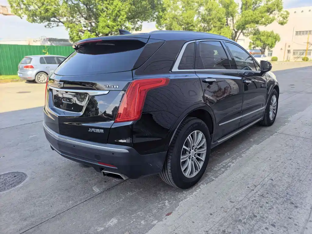 Cadillac XT5 — миниатюра 9