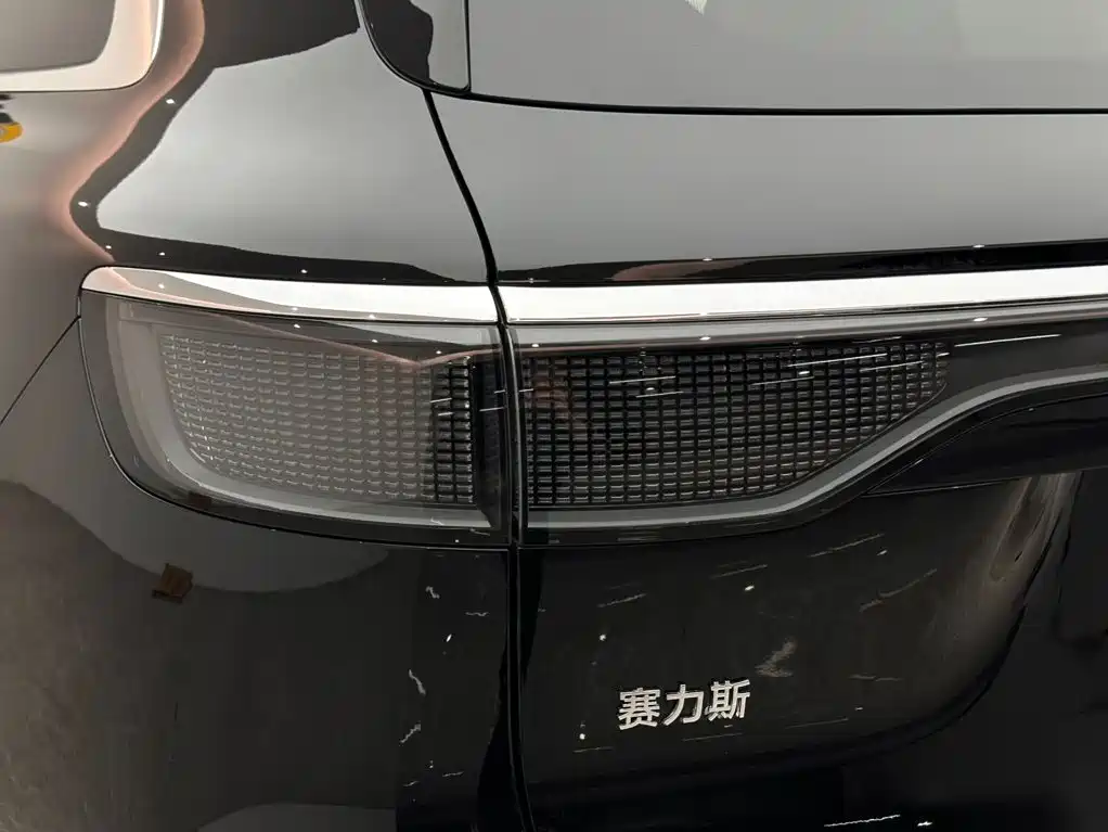 AITO AITO M8 — миниатюра 19