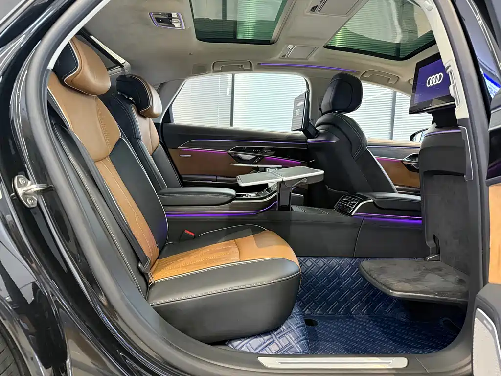 Audi A8 — миниатюра 10
