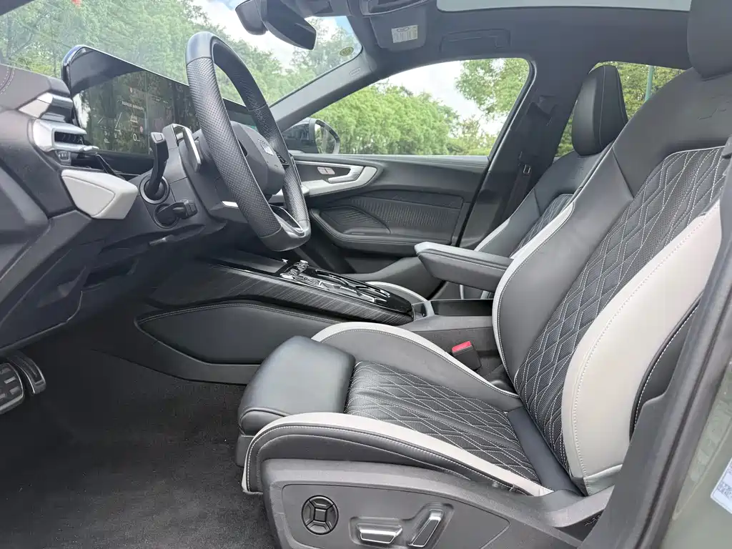 Audi A5L 2026 2.0T Sport Plus