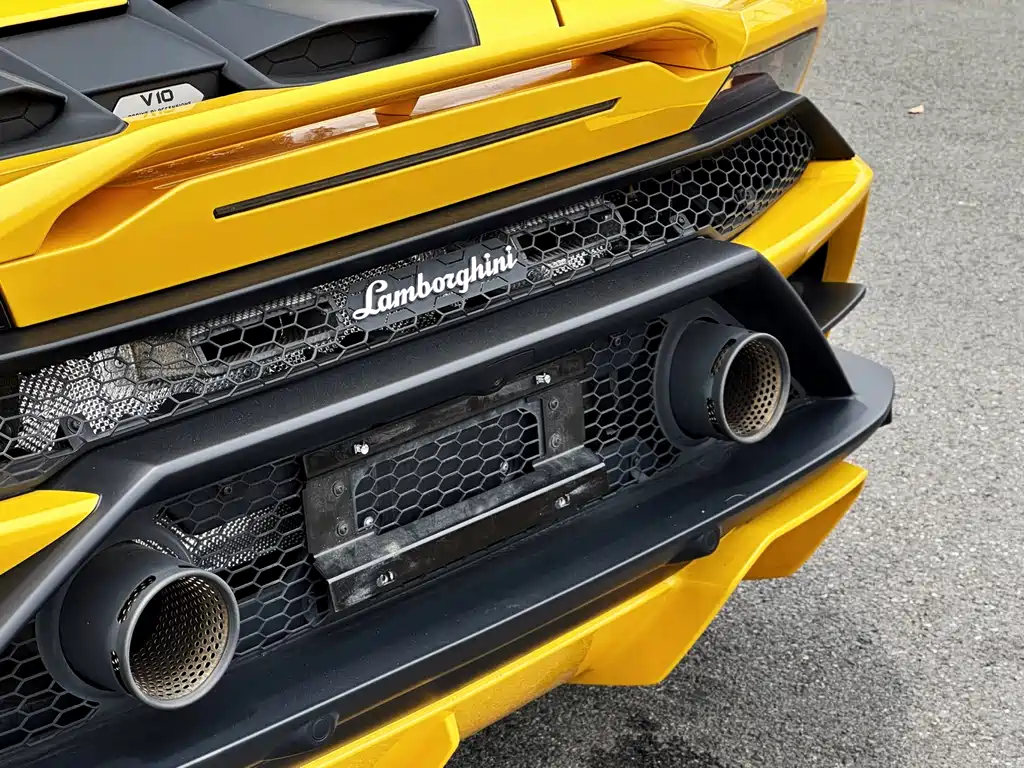 LAMBORGHINI HURACÁN