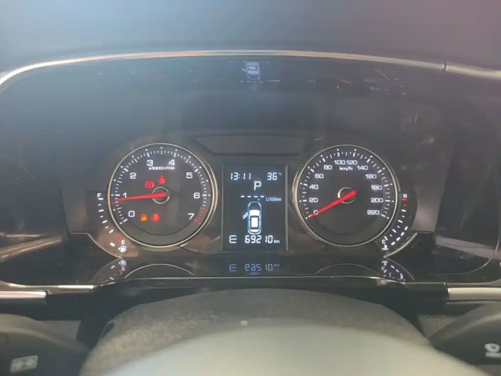 Zotye T600 Coupe — миниатюра 12